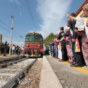 Treno storico anni '30 a Telese