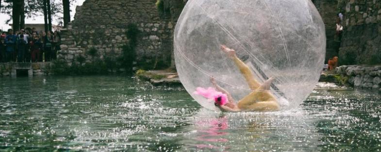 Dance performances at the Jacobelli spa