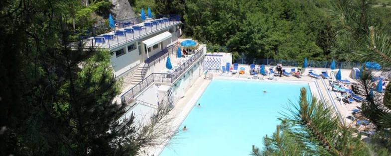 outdoor pool of San Filippo spa