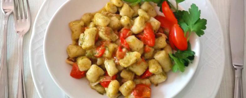 un piatto tipico di gnocchetti sanaccioli un piatto tipico di gnocchetti sanaccioli